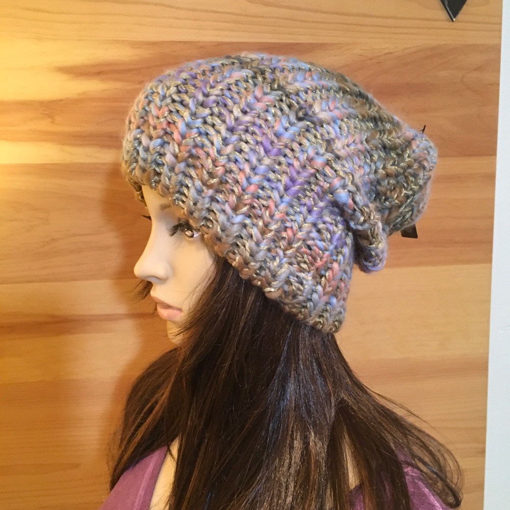 MULTICOLOR BEENIE WITH LUREX SHIMMER - Picture 3 of 10